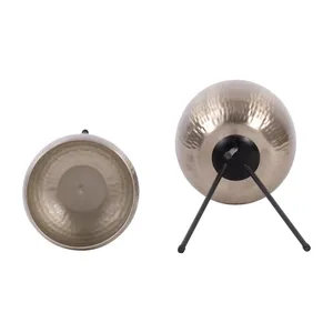 Pot de fleurs texturé doré avec support trépied noir, pot rond surélevé pour salons modernes, entrées et décoration de jardin intérieur - Product Image 5