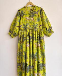 Custom Size Tropical Print Maxi Dress Women 100% Cotton Loose Fit <b>Three</b> Quarter Sleeve V-Neck Casual Summer Casual Dresses - Product Image 3