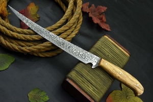 Couteau à filet en acier Damas de qualité industrielle, fait main, avec manche en bois et étui en cuir pour le camping en plein air - Product Image 1