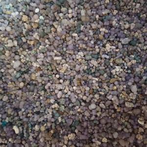 Ágata Uva en Bruto, Cristal Botryoidal Púrpura Natural, Lote de Minerales Indonesios al por Mayor - Product Image 1