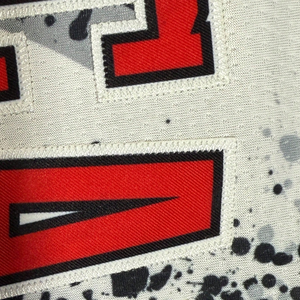 Fabricant OEM de maillots de basket-ball personnalisés en gros, ensemble d'uniformes de basket-ball imprimés sur mesure, vêtements d'entraînement sans manches, prêts à être expédiés - Product Image 6