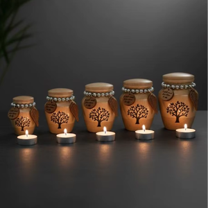 Urne funéraire en bois biodégradable et écologique pour animaux de compagnie, gravée sur mesure, avec design Art Déco, vase à poser au sol ou sur table - Product Image 5