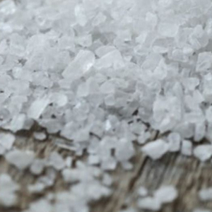 Cristaux de sel blanc de mer grossiers pour la cuisine et l'assaisonnement culinaire, ingrédient de sel comestible naturel - Product Image 5