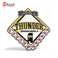 Épingles de baseball personnalisées en émail, badges d'équipe sportive, épingles de revers en métal scintillant pour souvenirs de club