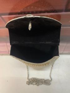 Pochette de soirée perlée avec chaîne, sac à main orné de strass pour fêtes, mariages et banquets - Product Image 3