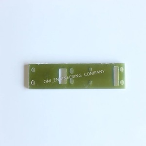 Isolateur de support en barre GRP époxy pour montage de barres omnibus de commutation électrique et panneaux de distribution haute tension - Product Image 3