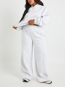 Conjunto de Sudadera con Capucha y Pantalones Blancos para Mujer, Talla Grande, Corte Holgado Informal, Color Sólido, con Logotipo Estampado en la Parte Delantera - Product Image 4