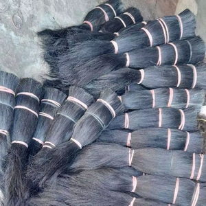 Brosse de décoration pour la maison en poils de queue de vache naturels polis - Product Image 1