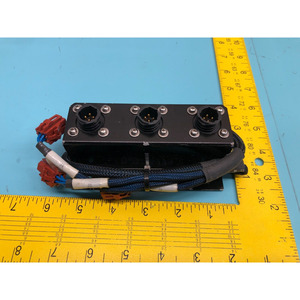 LOT OF 4 AMAT 0020-95294 CLAMP CARTRIDGE HEATER - อุปกรณ์และชิ้นส่วนเซมิคอนดักเตอร์ระดับโลกที่เชื่อถือได้ที่ - Product Image 1