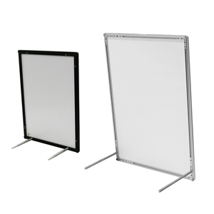 Boîte à lumière LED ultra-mince en aluminium, format A2, 9 mm, 5000 lumens, couleur pleine, écologique, portable, pour utilisation en intérieur dans les restaurants et les cafés - Product Image 1