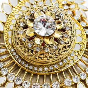 Boîte décorative de designer pour sindoor, dibbi et kumkum, pour pooja, mariage, shagun nuptial, cadeau festif traditionnel et décoration intérieure - Product Image 2