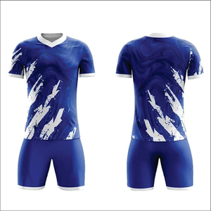 ชุดยูนิฟอร์มฟุตบอลคุณภาพสูง แขนสั้น คอวี ระบายอากาศ แห้งเร็ว ต้านเชื้อแบคทีเรีย ผลิตจากโพลีเอสเตอร์ 100% สีน้ำเงินเข้ม แบบสั่งทำ - Product Image 1