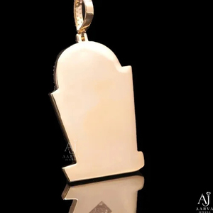 Collier avec pendentif commémoratif style Hip Hop en argent plaqué or 10K/18K, avec moissanite taille brillant micro-sertie et breloque nominative, cadeau troisième - Product Image 4
