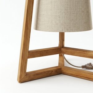 Lampe de table en bois sur trépied au design moderne et personnalisé pour la décoration de la chambre à coucher - Product Image 4