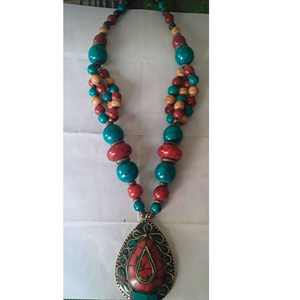 Collar de Resina Epoxi Esmaltada Colorida, Estilo Ángel Moderno, Diseños Personalizados, Ligero y Duradero, a la Moda - Product Image 2