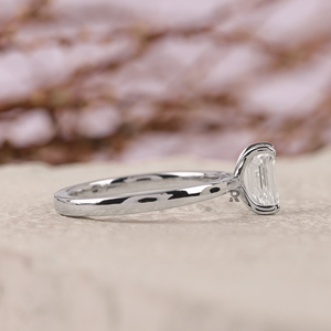 Bague de fiançailles Esme en or 14K 18K PLT950, diamant de laboratoire de couleur E, taille émeraude, taille EX, 1-5 carats, certifié IGI, style minimaliste - Product Image 3
