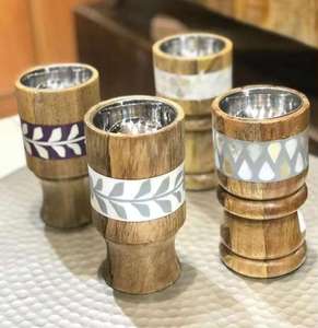 Quemador de Incienso de Sándalo Hecho a Mano con Incrustaciones Geométricas y Detalles Metálicos, Uso Religioso, Difusor Aromático para Todas las Estaciones - Product Image 4