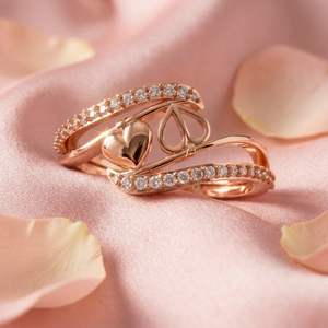 Bague de promesse en diamant cultivé en laboratoire en forme de cœur |   Or rose 14 carats |   Bande de déviation des ondes |   Bijoux minimalistes durables et délicats |   Engagement - Product Image 5