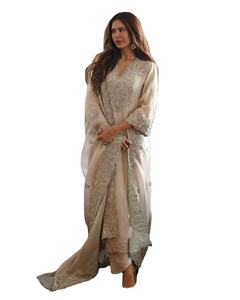 Dernier Designer Lourd Faux Georgette Broderie Séquence Travail Kurti Set Par FabZone - Product Image 1