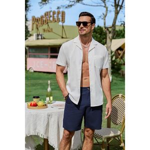 Shorts de plage décontractés pour hommes en coton et lin de 8 pouces avec boutons à la taille et poches - Product Image 1