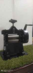 Séparateur de cuir à manivelle et machine à esquiver - Product Image 2