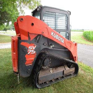 Cargadoras Compactas Kubota de Primera Calidad en Oferta, con Motor, Caja de Cambios y Bomba, Entrega Rápida con la Mejor Oferta de Descuento - Product Image 1