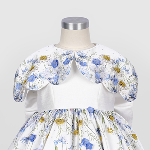 Vestido de Niña Blue Meadow Blossom con Cuello Redondo, Diseño Floral Bordado a Mano, Otoño, 100% Algodón Tafetán Ecológico, Midi-FC016 - Product Image 3