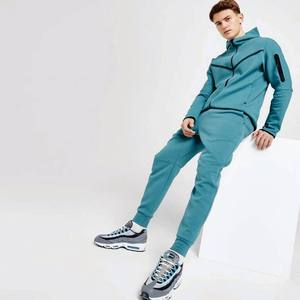 Conjunto Deportivo para Hombre en Color Verde Azulado, Sudadera con Cierre de Media Cremallera y Pantalones Jogger, Color Sólido, Bolsillos Laterales, Transpirable, Ropa Deportiva para Otoño - Product Image 1