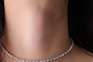 Collier chaîne en argent sterling 925 avec diamants moissanite de formes variées, idéal pour un cadeau d'anniversaire - Product Image 3
