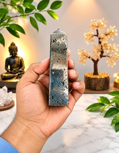 Vente en gros de pierres de guérison en pyrite polie de haute qualité, en forme de crayon, avec thème lettres, pour la décoration intérieure - Product Image 4