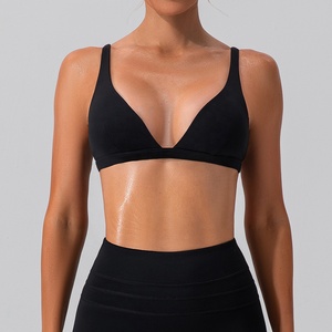 Sujetador deportivo reversible con cuello en V para mujer, talla grande, suave, adelgazante, de secado rápido, con soporte, a prueba de golpes, transpirable, para yoga y deportes - Product Image 6
