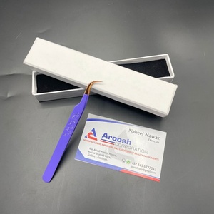 แหนบต่อขนตาปลายทองคำแบบมืออาชีพ รุ่น Black J Curve คุณภาพสูง ทนทาน ทำจากสแตนเลสสตีล ปลายเรียบ - Product Image 1