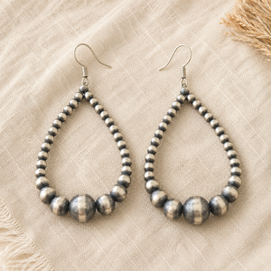 Boucles d'oreilles pendantes en perles de style Navajo grises, légères, en alliage, perles en forme de goutte d'eau, style vintage bohème western pour femmes, vente en gros - Product Image 3