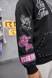 Sudadera con capucha negra personalizada para hombre, con cremallera completa, estampado gráfico con tachuelas, estilo urbano, extragrande, fabricada por OEM - Product Image 4