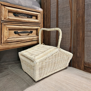 Cesta de Picnic Rectangular Blanca de Mimbre con Tapa - Organizador Ecológico para Comestibles y Artículos Esenciales para Bebés - Product Image 5