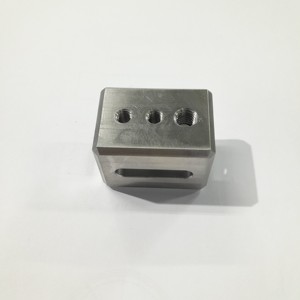 Fabricante Vietnamita de CNC de Precisión Confiable por Clientes Internacionales - Product Image 4