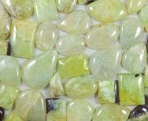 พลอยเพรนไนต์ธรรมชาติทรงหลังแบนสำหรับทำเครื่องประดับ พลอยกึ่งมีค่าทำมือแบบขายเป็นล็อต - Product Image 6