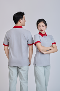เสื้อเชิ้ตแขนสั้นผู้ชายลำลองสีแดง ผ้าโพลีเอสเตอร์ถัก 100% ติดกระดุม คอเสื้อตัดสี โลโก้ด้านหน้า ผ้าไม่ยับ |   ปรับแต่งได้ - Product Image 4