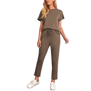 Tenues courtes d'été décontractées pour femmes-Top court imprimé de lettres-T-shirt et short-Ensemble de deux pièces pour femmes-Fournisseur BD - Product Image 2