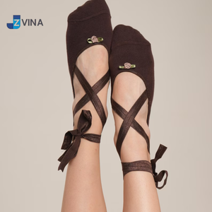 Chaussettes de cheville en coton et bambou pour femmes JZVINA, élégantes, avec broderie décorative, respirantes, tricotées, pour le yoga, usage quotidien, printemps - Product Image 1