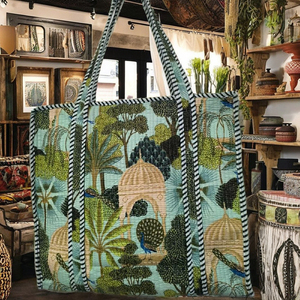 กระเป๋าโท้ทผ้าฝ้ายพิมพ์ลายบล็อกแฮนด์เมดจากชัยปุระ คุณภาพพรีเมียม สีพื้น ทนทาน ปิดด้วยซิป เป็นมิตรกับสิ่งแวดล้อม จุของได้เยอะ - Product Image 3