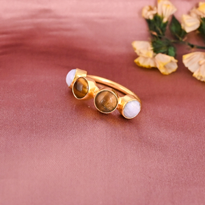 Anillo de Latón Chapado en Oro con Incrustaciones de Ágata Azul Natural y Ojo de Tigre, Joyería Hecha a Mano para Mujer - Product Image 2