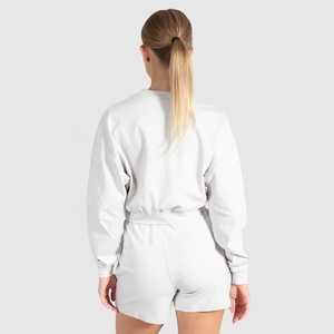 Hoodie streetwear oversize court pour femme grande taille, effet vieilli, impression en relief personnalisée, grammage lourd 400-500 g/m², coupe carrée, hiver - Product Image 2