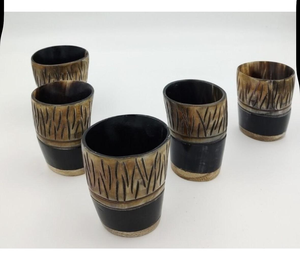 Verres à shot en corne naturelle pour vodka et tequila, design poli motif cœur, qualité supérieure, style viking, vente en gros - Product Image 3