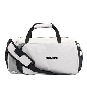 Sacs de sport professionnels légers et décontractés en gros avec sangle réglable, couleur et taille personnalisables, en tissu nylon/polyester de haute qualité - Product Image 1