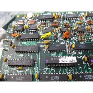 Carte de commande servo ESI 9250 CKA 67737-03 Rev R - Équipements et pièces semi-conductrices d'occasion fiables à l'échelle mondiale - Product Image 1