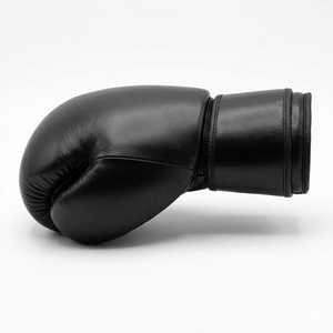 Gants de boxe professionnels couleurs personnalisées nouveau style Kickboxing et gants en cuir de combat - Product Image 4
