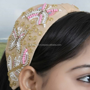 Bandeaux en tissu brodés à la main pour enfants avec accents perlés faits à la main, doux, confortables, légers et durables - Product Image 4