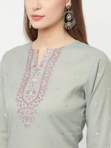 Salwar Kameez en coton vert clair pour femmes avec dupatta brodé, tenue traditionnelle indienne et pakistanaise, longueur cheville, coupe classique - Product Image 2