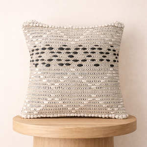 Cojín Decorativo Boho con Rayas en Capas, Funda de Cojín Geométrica con Detalle de Flecos, Toque Étnico Tejido para Estilo Rústico - Product Image 6